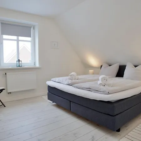 Nyaraló Hus Eesbuell *