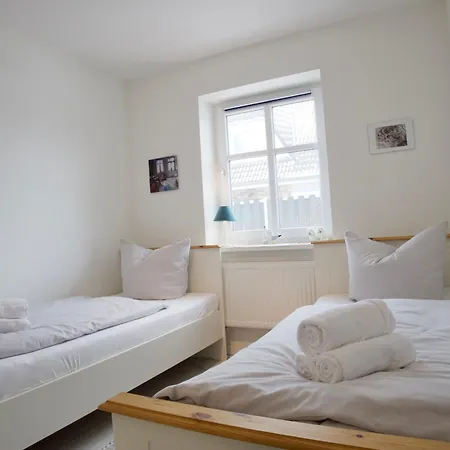 Holiday home Hus Eesbuell
