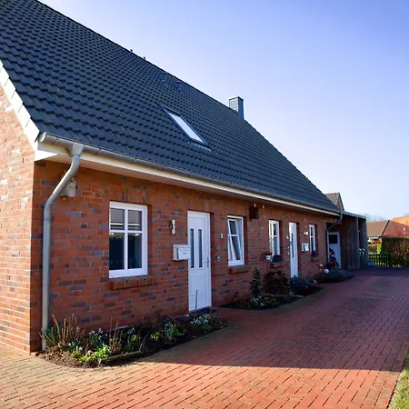 Hus Eesbuell Holiday home *